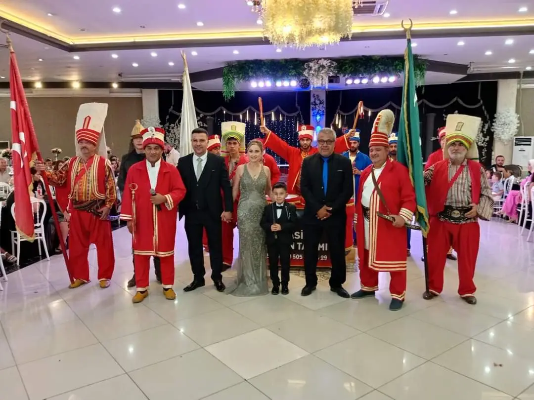 Balıkesir Karesi Profesyonel Mehter Takımı